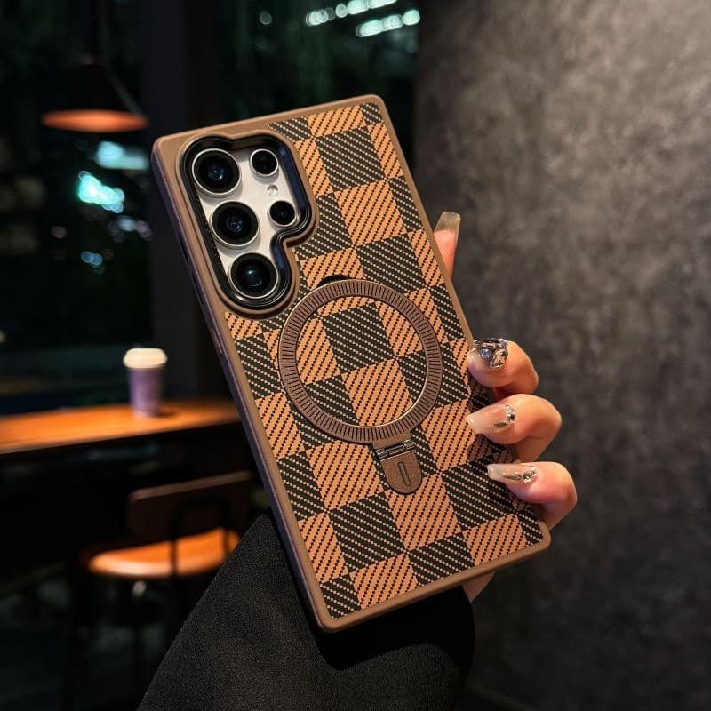 Luxury Matte Carbon Fiber Texture Magnetic Phone Case for Samsung S24 S25 Ultra