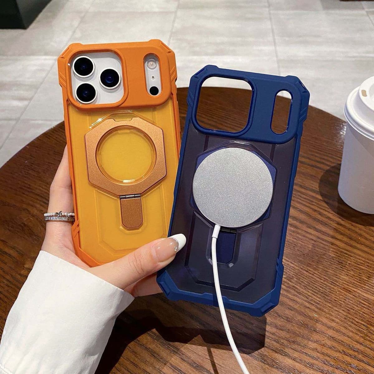 Premium PC+TPU Magnetic Matte Texteure Anti-Drop Phone case with Kickstand for iPhone