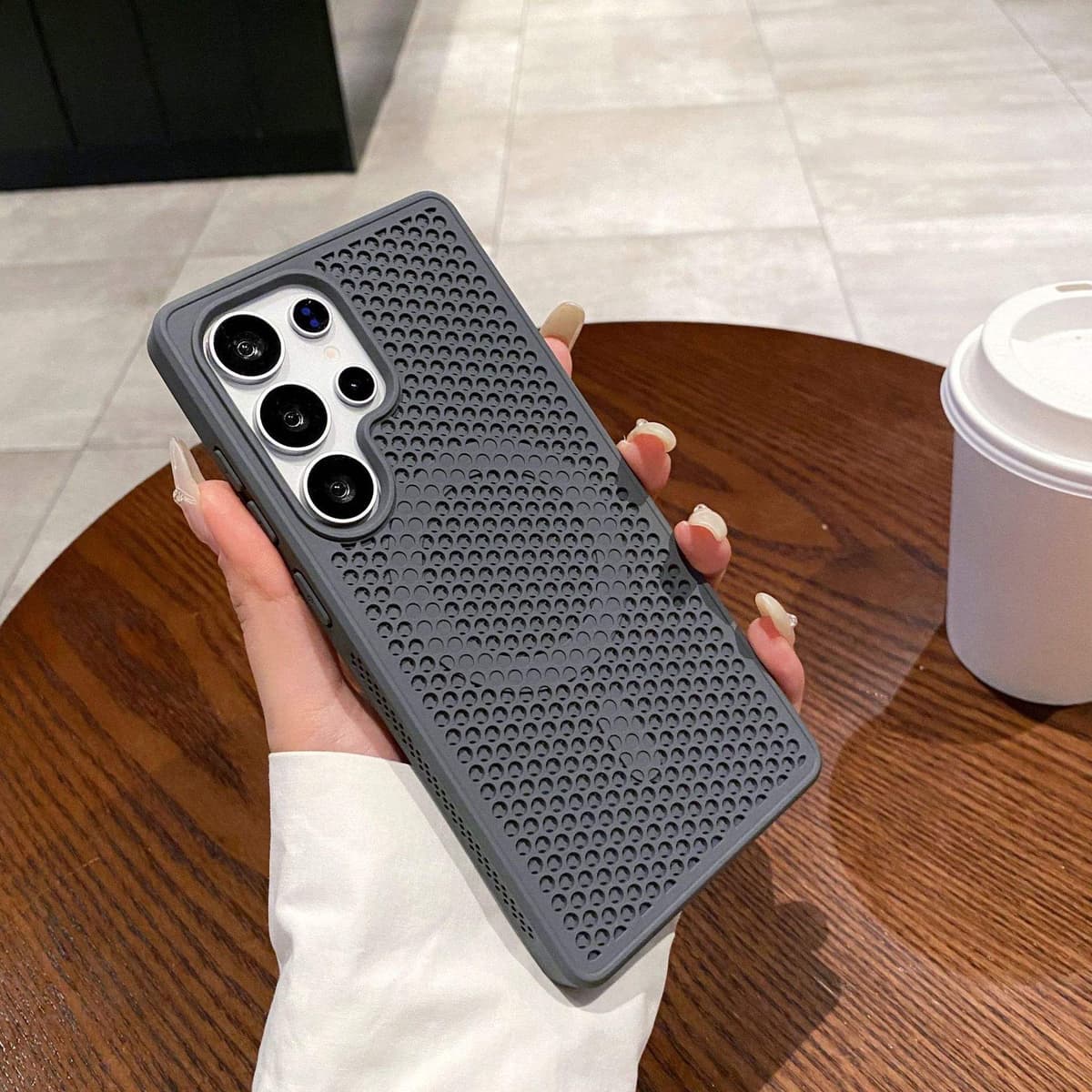 Wireless Charge Magnetic Mesh Phone Case