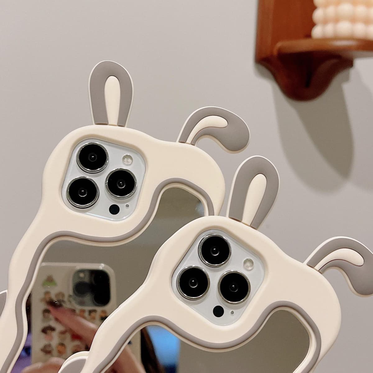 Premium Cute Rabbit Phone Case with Mirror for iPhone